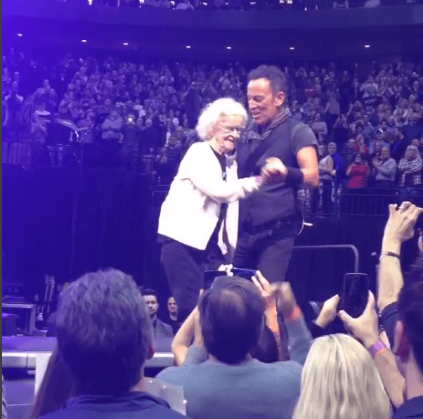 No es la primera vez que está con él en escena, ya que en 2009 bailaron su primera pieza juntos.