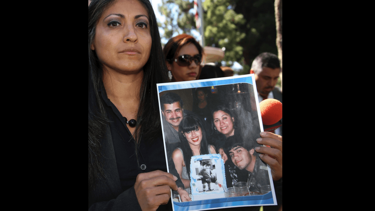 Tres meses de cárcel para la esposa del alcalde de Bell Gardens, al que mató tras sufrir abusos