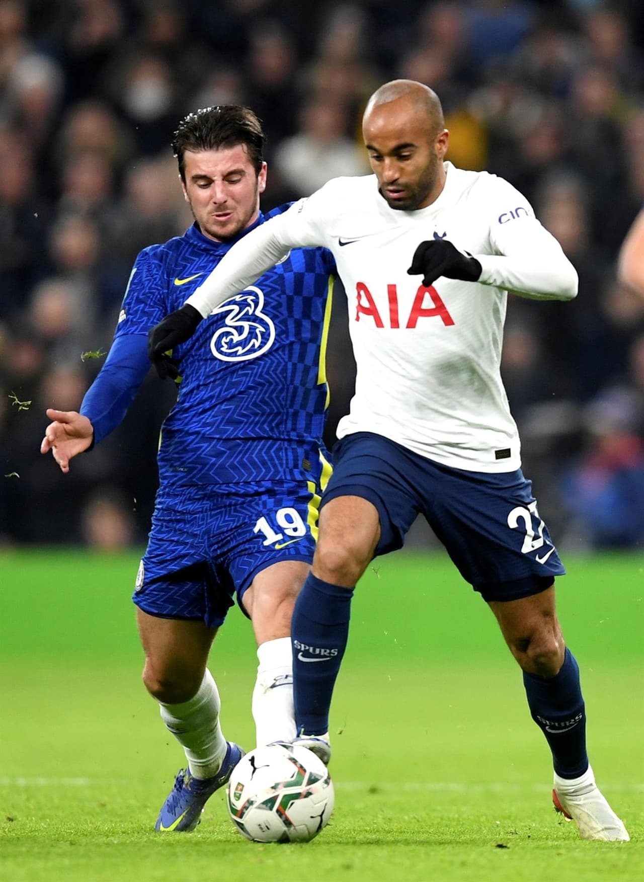 Chelsea se impone por la mínima en la semifinal de vuelta 1-0 y se lleva el triunfo sobre el Tottenham, siendo el primer finalista para la Copa de la Liga de Inglaterra. Antonio Rüdiger le dio el triunfo a los 'Blues' al minuto 18'. El marcador global fue de 3 a cero.