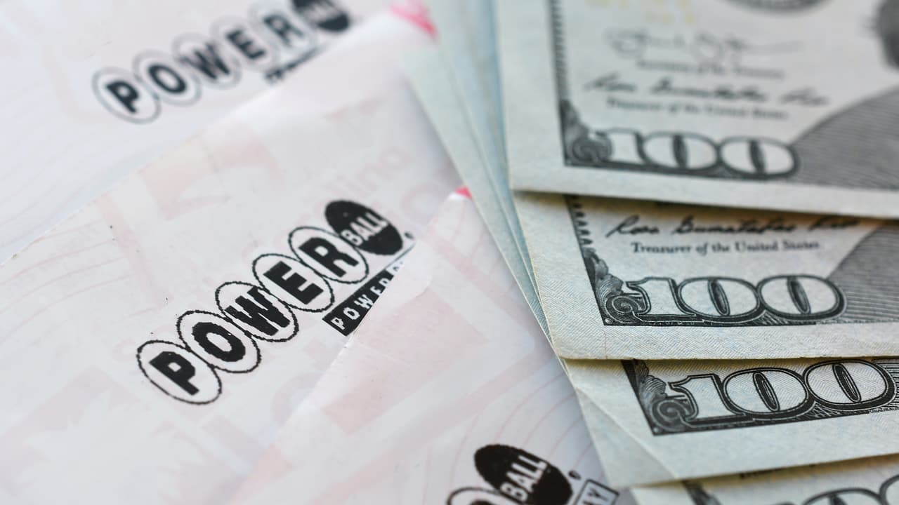 Premio Powerball de 1 millón de dólares está por vencer sin ser reclamado en Nueva York