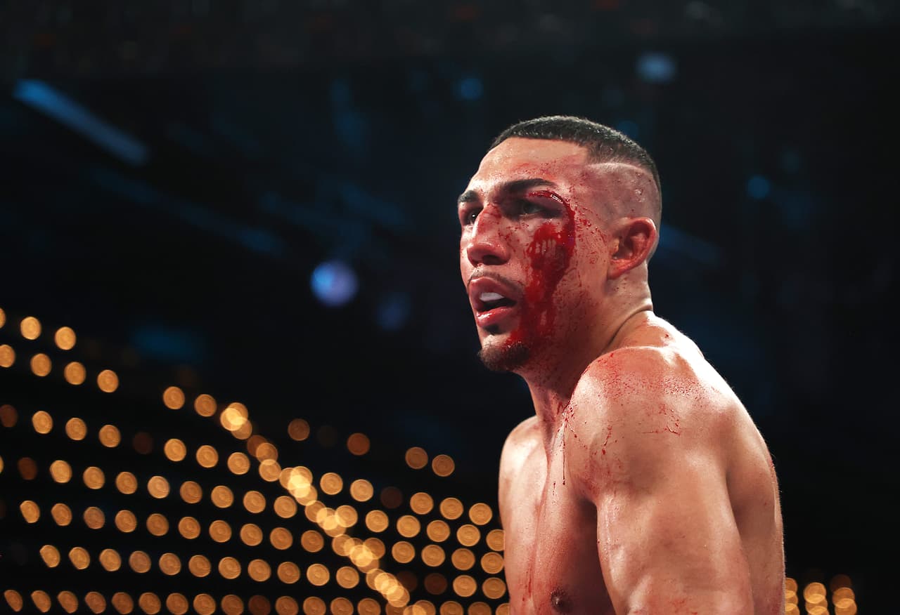 Sorpresa del Año: George Kambosos Jr. sobre Teofimo López. El entonces retador australiano rompió las quinielas con su exhibición de inteligencia y tamaños para quitarle todos los cinturones de peso Ligero al de sangre catracha.