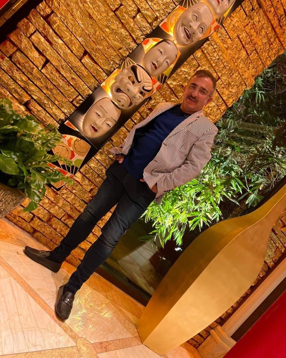 El que sigue sin publicar nada en sus redes, desde principios de abril cuando lanzó su más reciente sencillo ‘La oveja negra’, es Vicente Jr.