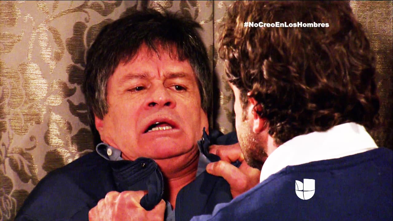 Así es, Claudio fue víctima de un chantaje.