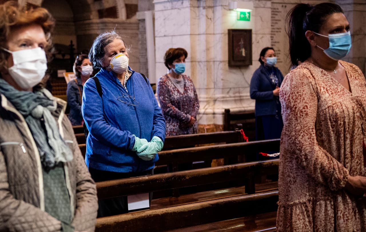 La ciudad de Chicago anuncia pautas de reapertura para iglesias