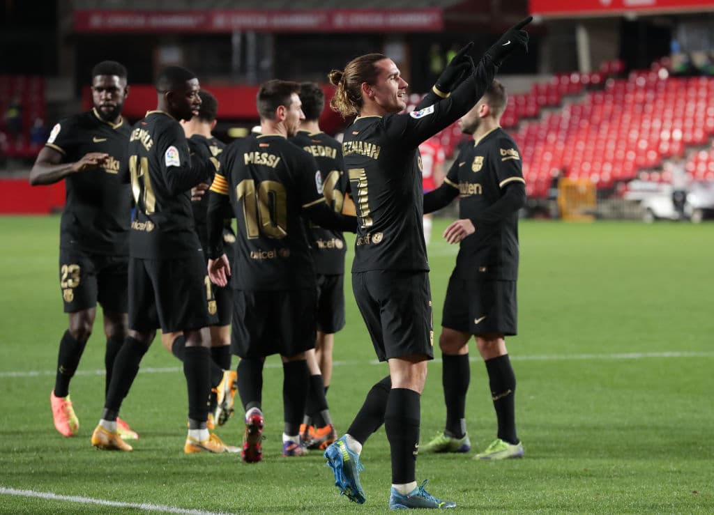 Griezmann abrió el marcador a los 12’; Messi creció la ventaja a los 35’ y al 42’ volvió a marcar para la goleada en Los Cármenes. El doblete del astro francés llegó a los 63’ para sellar el resultado. Los culés llegaron a 34 unidades y se medirán al Elche en la siguiente jornada de La Liga.