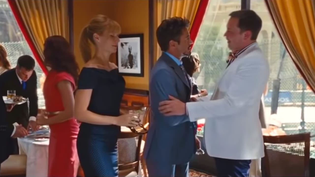 En su interacción con Tony le propone crear un jet eléctrico.