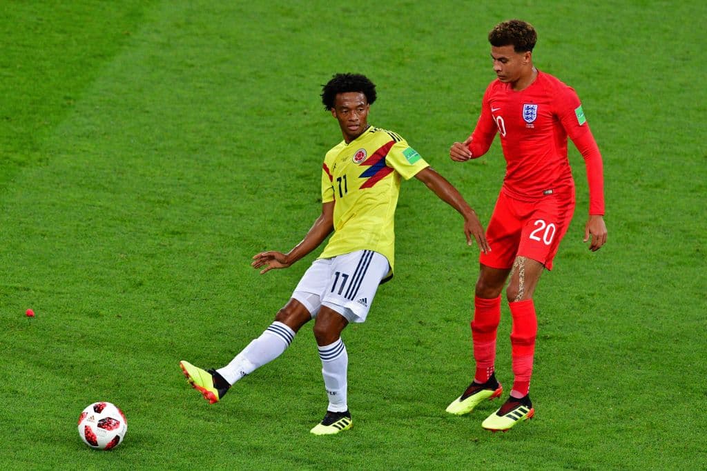 Con el marcador en contra, Colombia fue el que tomó el control del balón, pero sin generar mayor peligro.