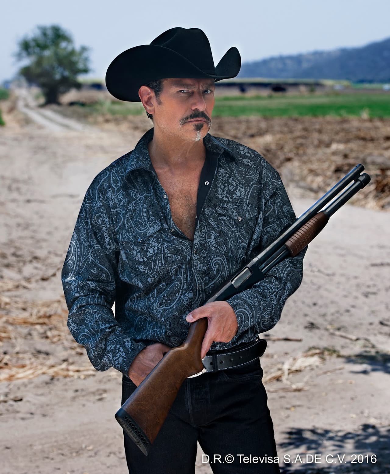 <b>Guillermo García Cantú</b> fue el encargado de encarnar este personaje antagónico. Hasta la fecha continúa haciendo maldades en las telenovelas, su trabajo más reciente fue en el 2016 en
<b><a href="http://www.univision.com/programas/super-momentos-de-novela/conoce-al-elenco-de-las-amazonas-fotos">'Las Amazonas'</a></b>.