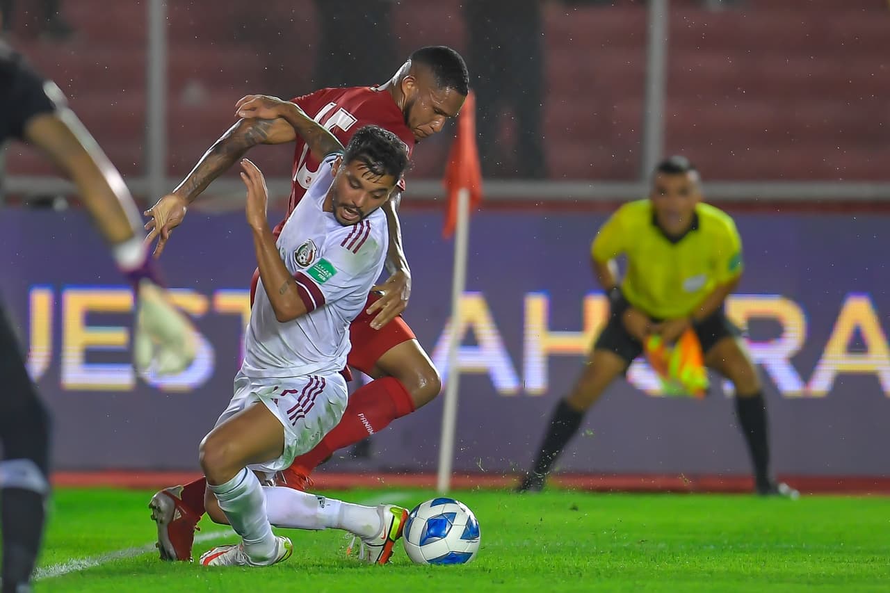 Con gol de Jesús 'Tecatito' Cornona al minuto 76, México evita la derrota y rescate un punto en el empate 1-1 frente a Panamá.