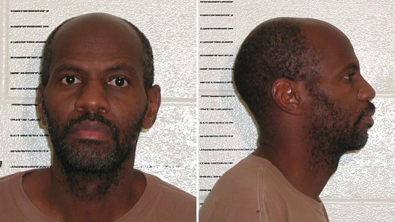 <h3 class="cms-H3-H3"><b>Eric Pree</b></h3>
<br>Raza: negra
<br>Género: masculino
<br>Altura: 5'9
<br>Peso: 150
<br>Cabello: negro, calvo
<br>Ojos: marrón
<br>Edad: 52
<br>
<br>El 28 de enero de 2017, Eric Pree escapó de la Penitenciaría de los Estados Unidos Atwater, en California.