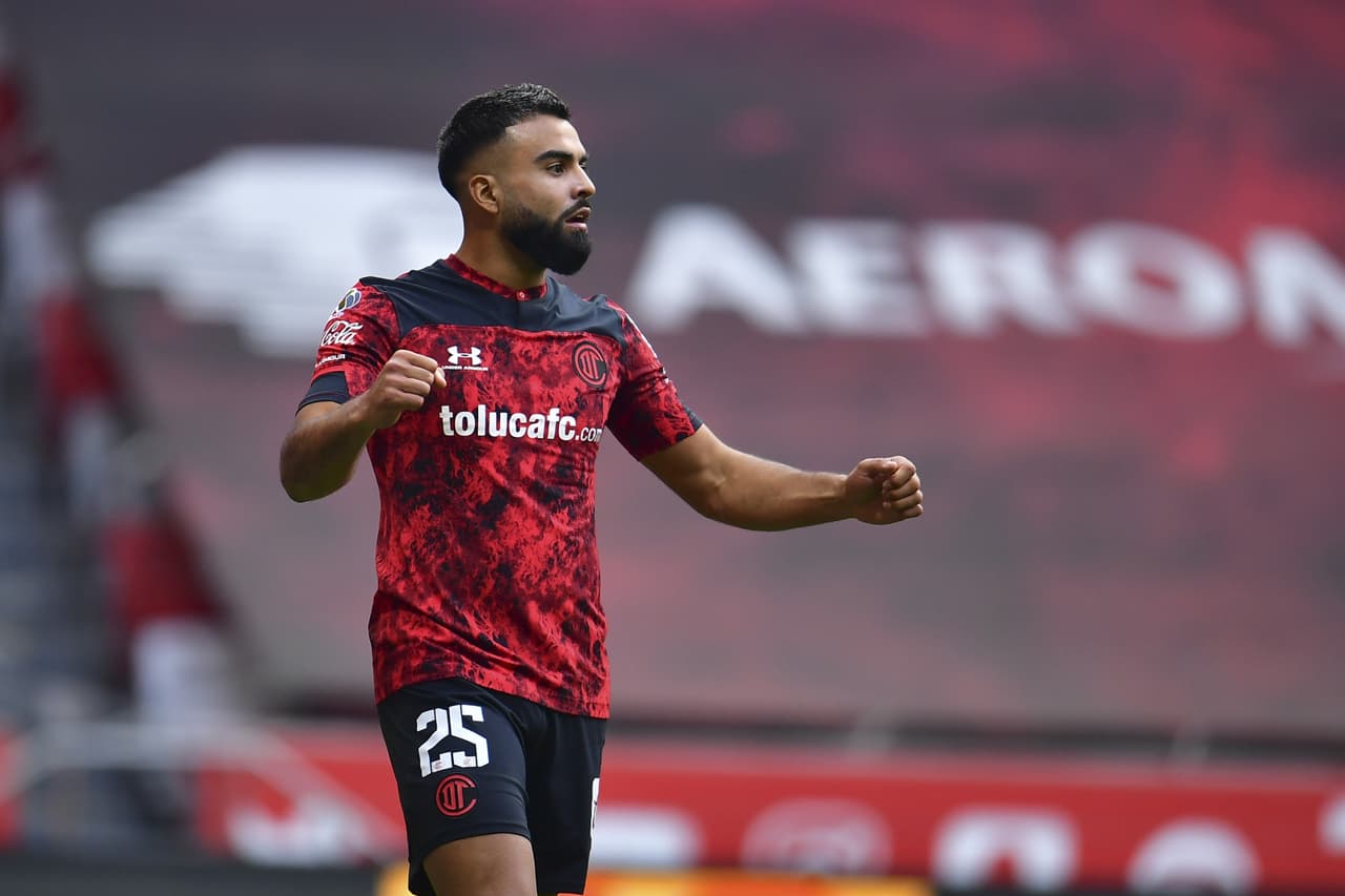 11 goles, 1526 minutos jugados.
<br>