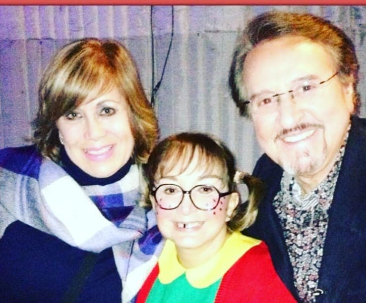 Ella tampoco olvida a sus grandes amigos, como Roberto Gómez Bolaños (Q.E.P.D.) y Carlos Villagrán.