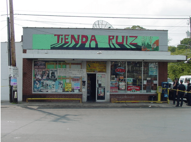 Según las autoridades, el móvil del crimen habría sido el robo, ya que el establecimiento cambiaba cheques a los clientes.