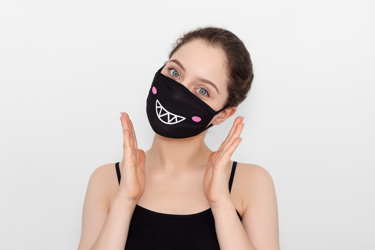 La llegada del covid-19 ha obligado a la humanidad a adoptar cambios en el estilo de vida, como el uso del cubrebocas.