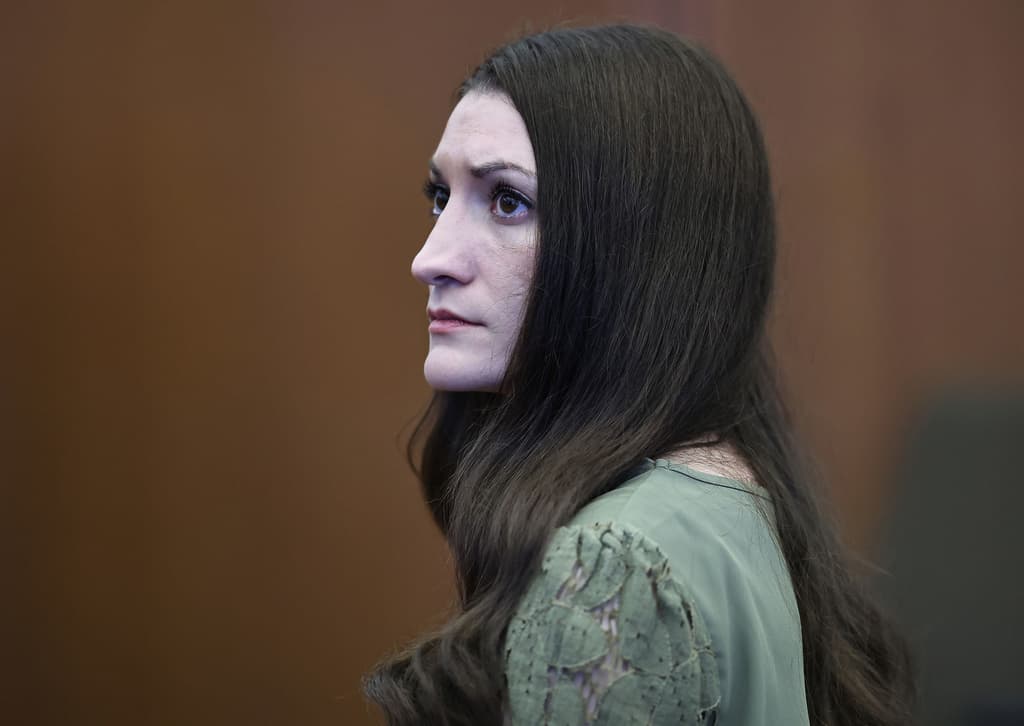 ¿Qué significa el juicio nulo de Lindsay Clancy y qué sigue ahora para la madre acusada de asesinar a sus hijos?