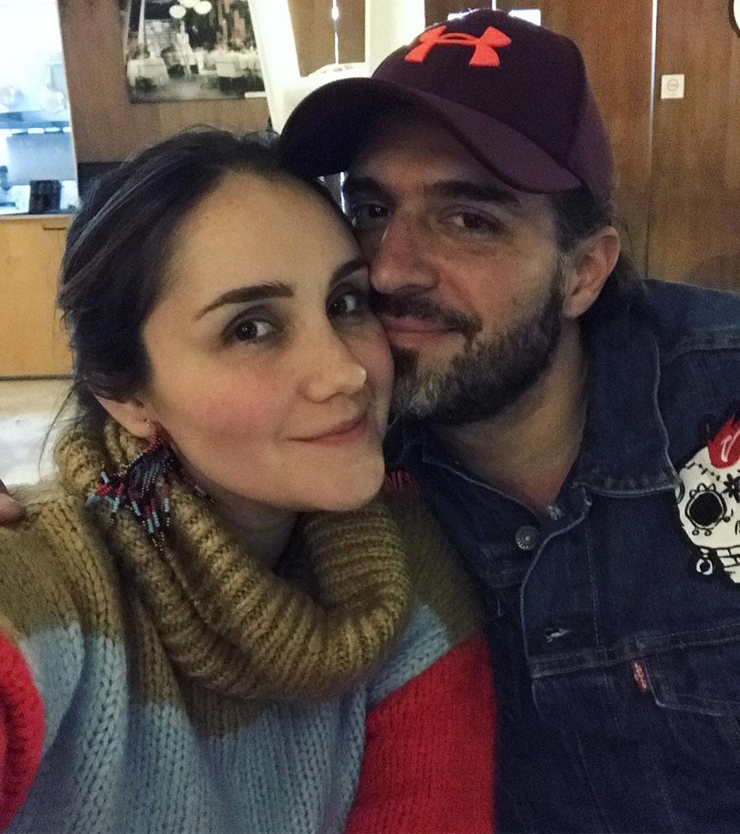 La cantante y actriz de 33 años comentó que la planeación la han llevado a cabo entre los dos, sin embargo, reconoció que todavía les faltan detalles.