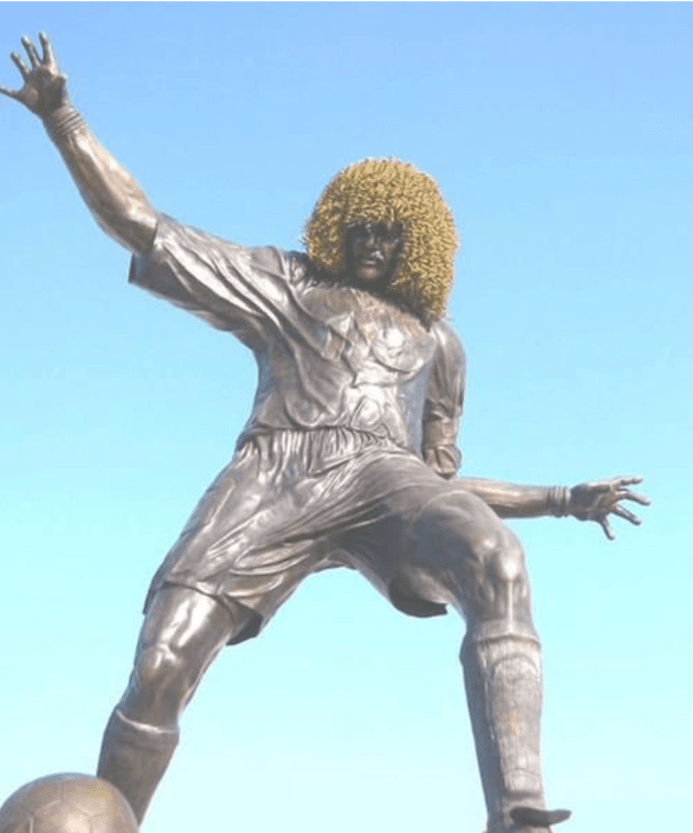 Carlos Valderrama tiene su propia figura fuera del estado del Unión de Magdalena, Colombia.