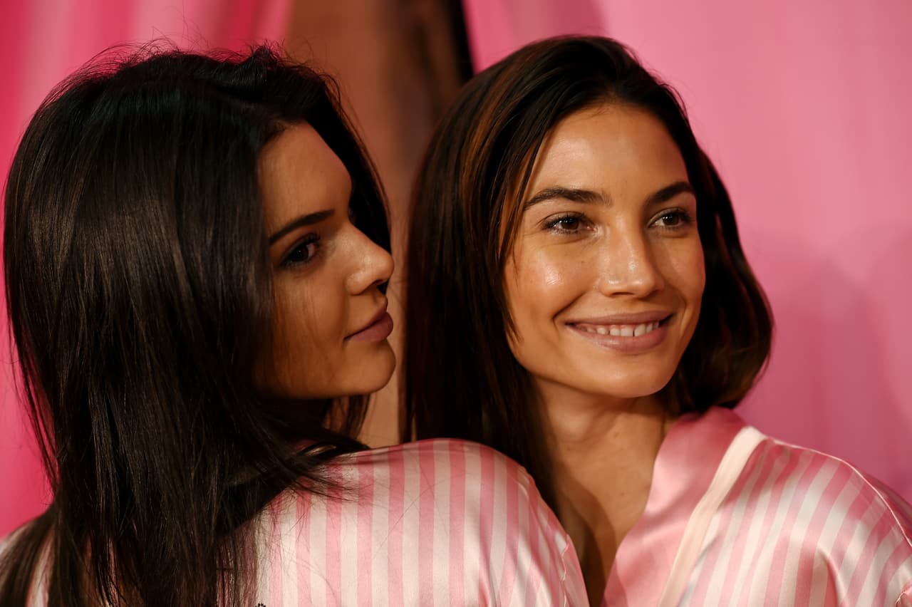 Juventud y experiencia, Kendall junto a Lily Aldridge.