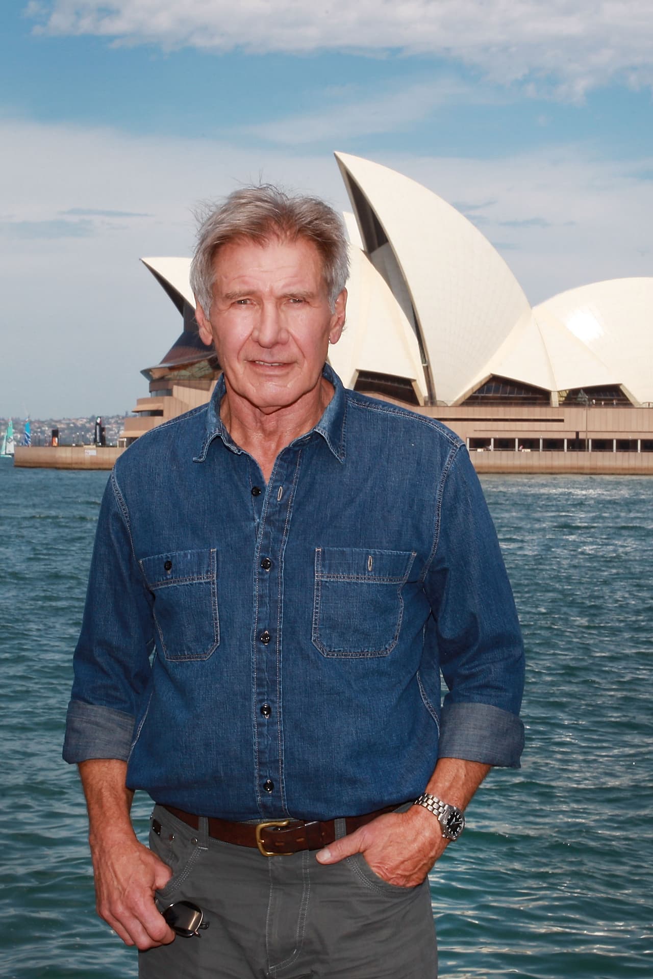 A él le tocó ir solito a Australia.