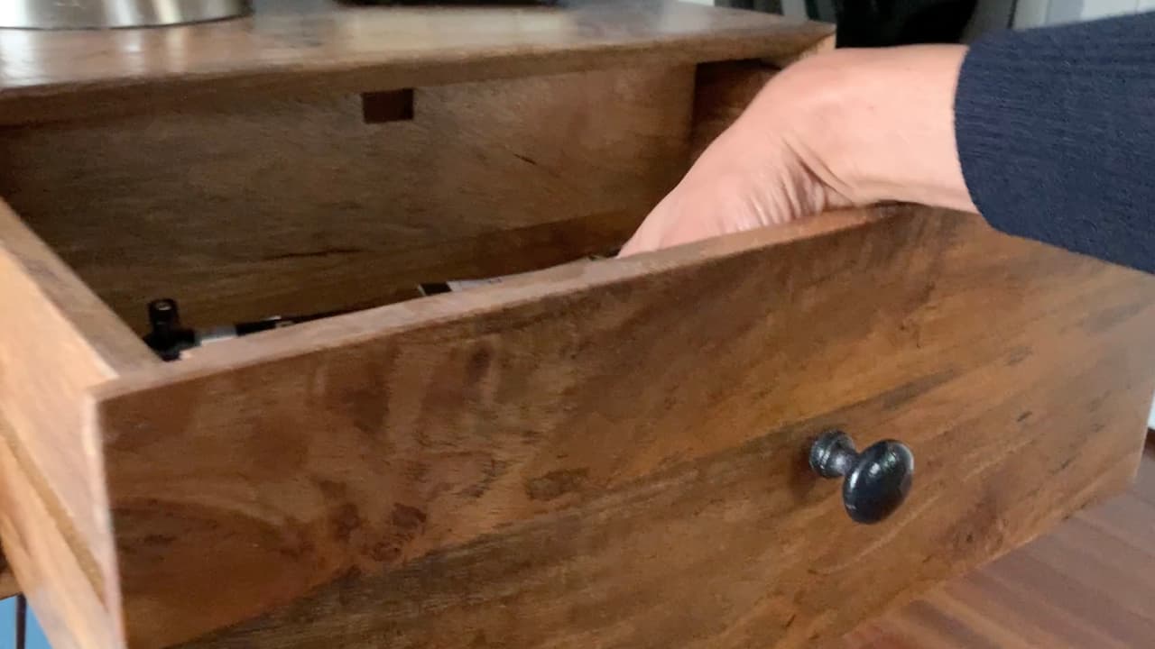 Aconsejan revisar periódicamente en la habitación de tus hijos para revisar que todo está bien.