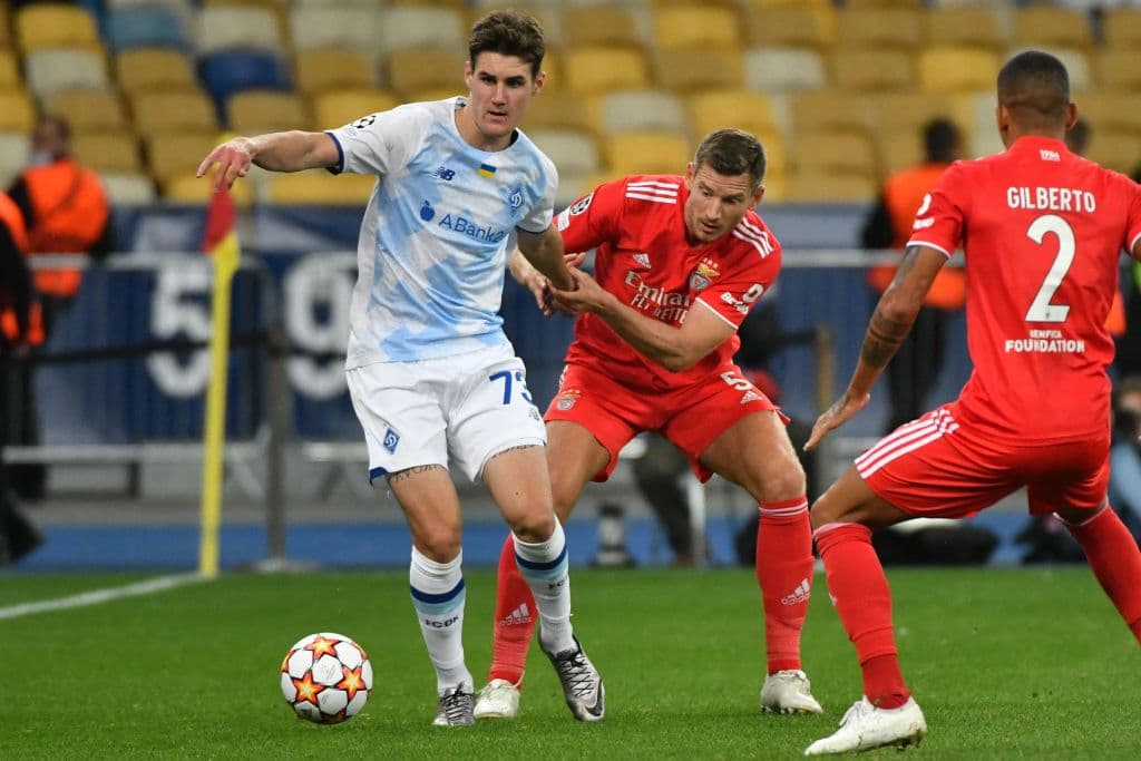 Dynamo Kyiv y Benfica no se hacen ni un solo rasguño y firman el empate 0-0.