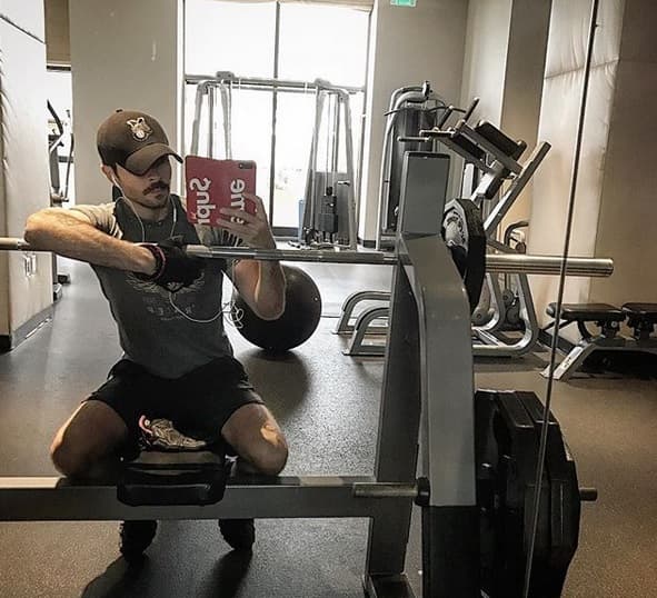 “Bastante me friego (trabajo) en el gimnasio para mantenerme bien, (entonces) se toman con bastante simpatía (los comentarios) a fin de cuentas”, dijo ‘Chema’ Torre.