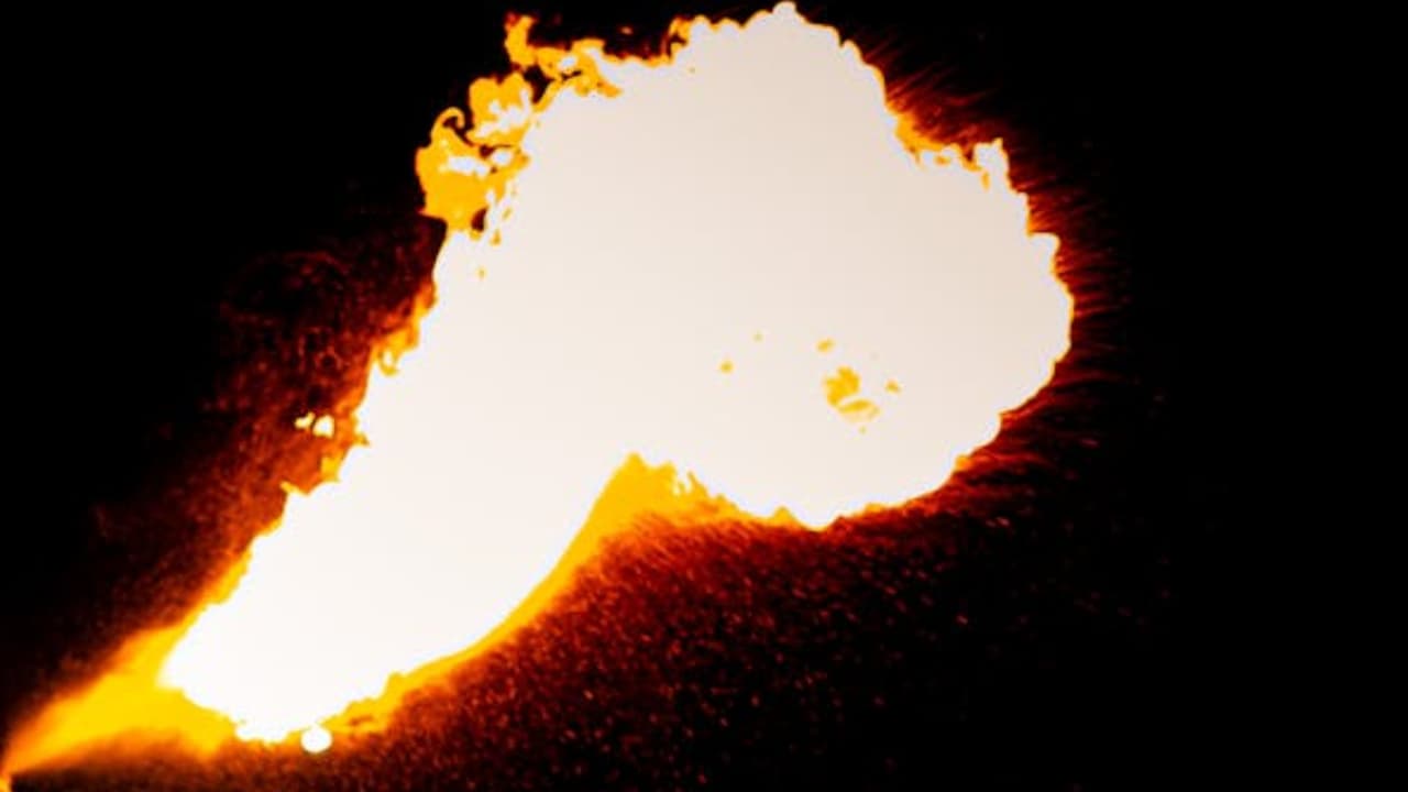 Adolescente queda hospitalizada tras hacer reto viral de “escupir fuego” en Pensilvania