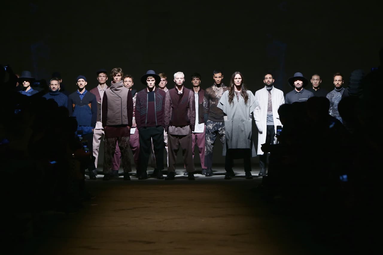 Las piezas de la colección del diseñador invitado Juun J.