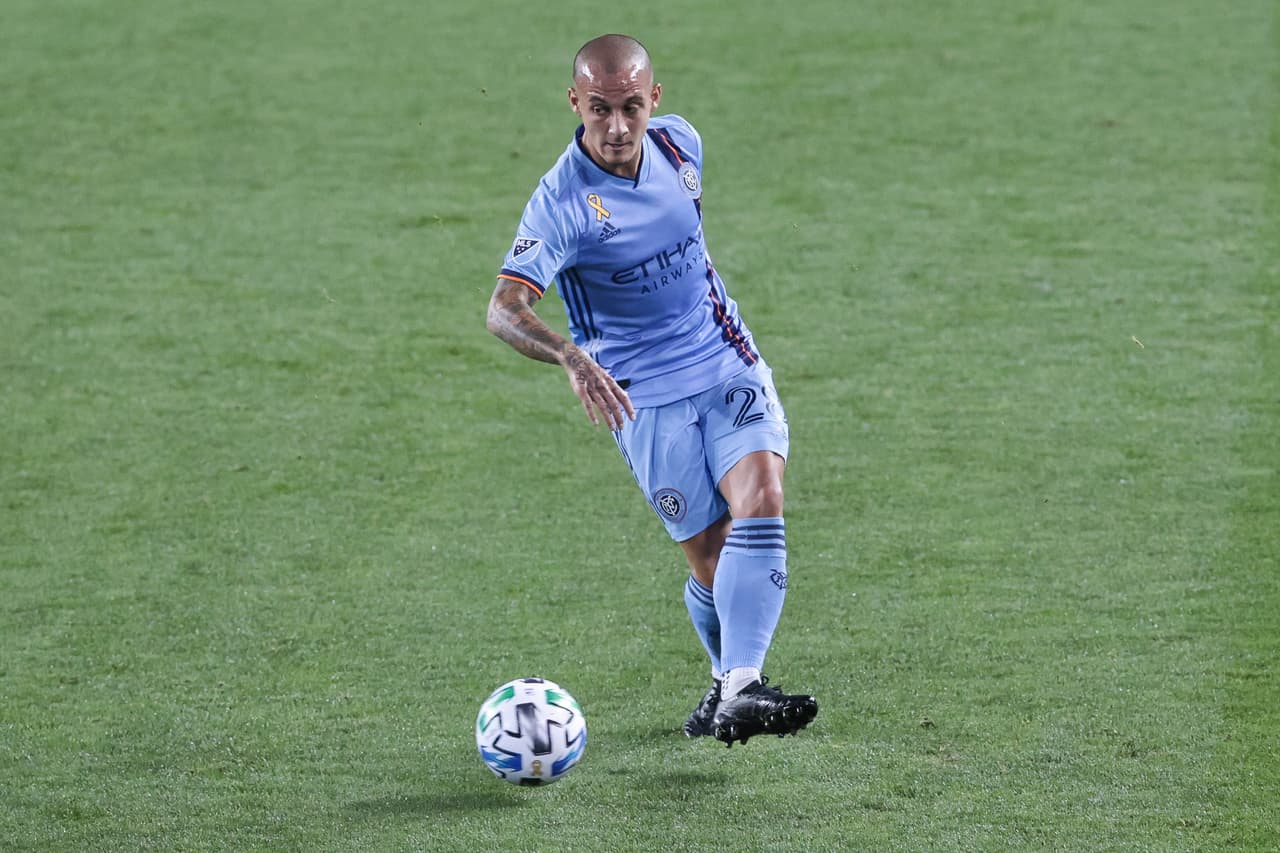 MEDIOCAMPISTA - Alexandru Mitrita (New York City FC)