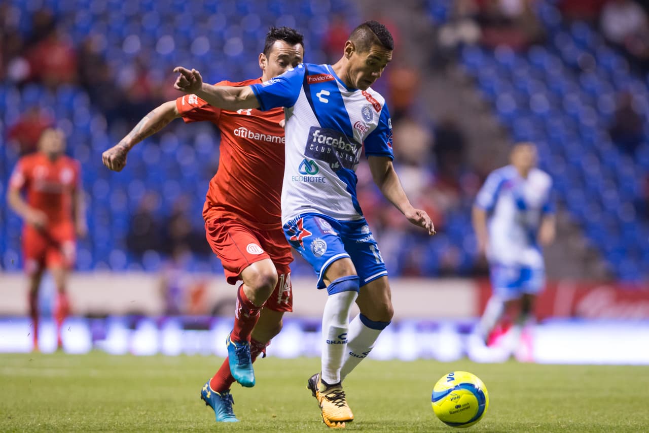 <b>Óscar Rojas (der.)</b> llega de Toluca a Veracruz.