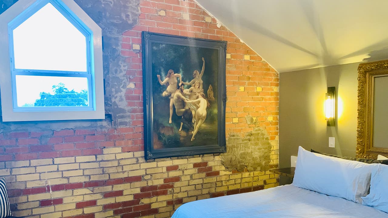 El arquitecto decidió dividir el interior del edificio en seis unidades habitacionales.