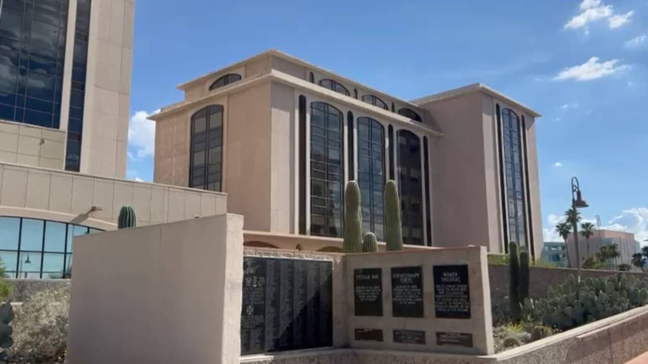 ICE detuvo a la mexicana Alma Guadalupe Núñez Quijada cuando salía de los tribunales en Tucson