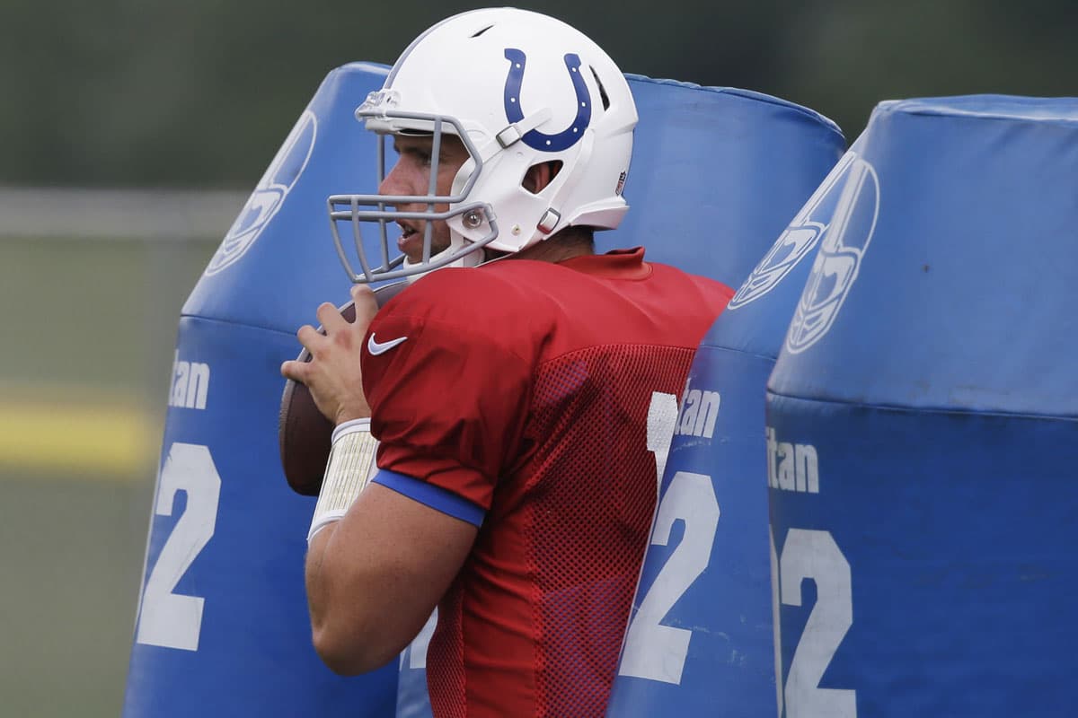 Andrew Luck se apoya en un nuevo software de realidad virtual para mejorar
