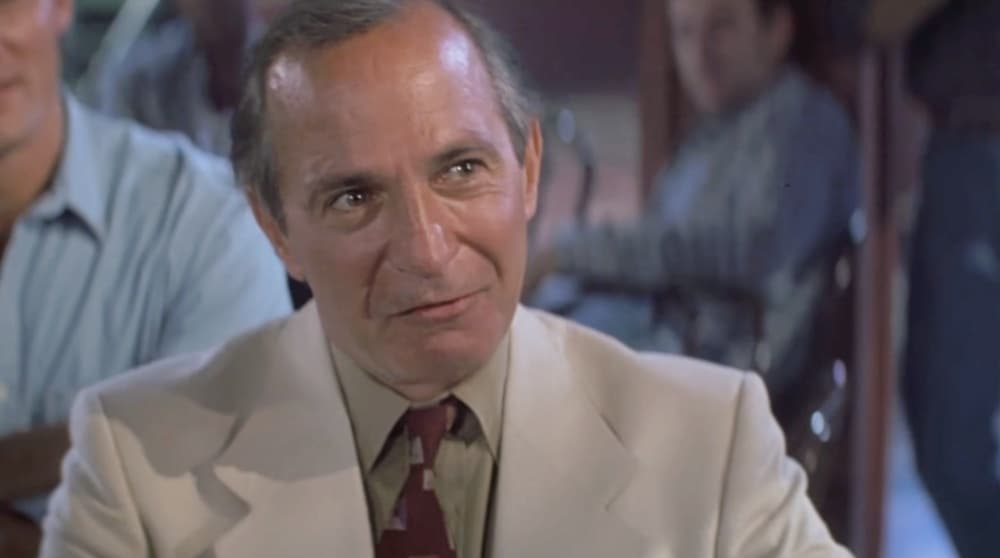 <b>Ben Gazzara</b>
<br>El papel de Brad Wesley, el mafioso del pueblo, fue para Ben Gazzara. La principal actividad de este personaje era extorsionar a los dueños de los negocios de la localidad para que tuvieran su “protección”. Dalton despidió a su sobrino Pat del Double Deuce por robar, por lo que solo era cuestión de tiempo para que estos dos hombres se enfrentaran.
<br>