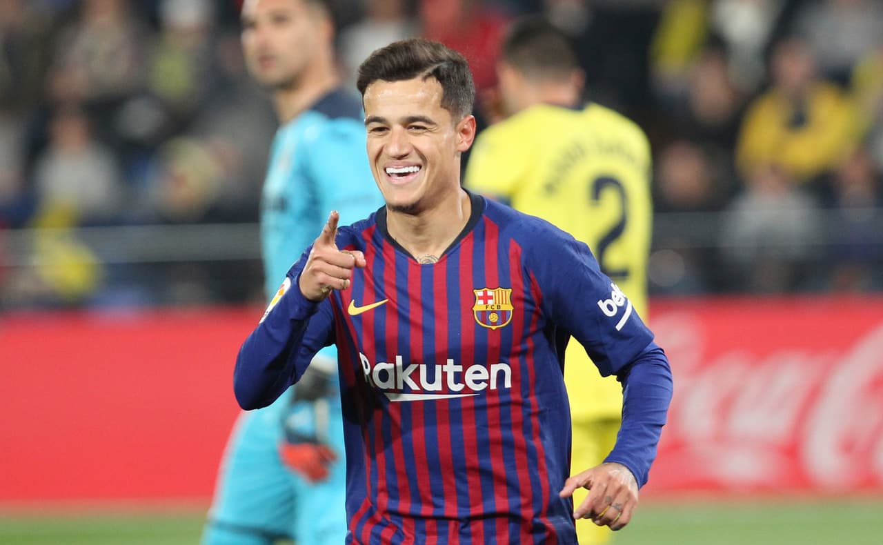 A pesar de esta situación, su carrera ha sido muy positiva, pues ha militado en los mejores clubes de las ligas más prestigiosas.