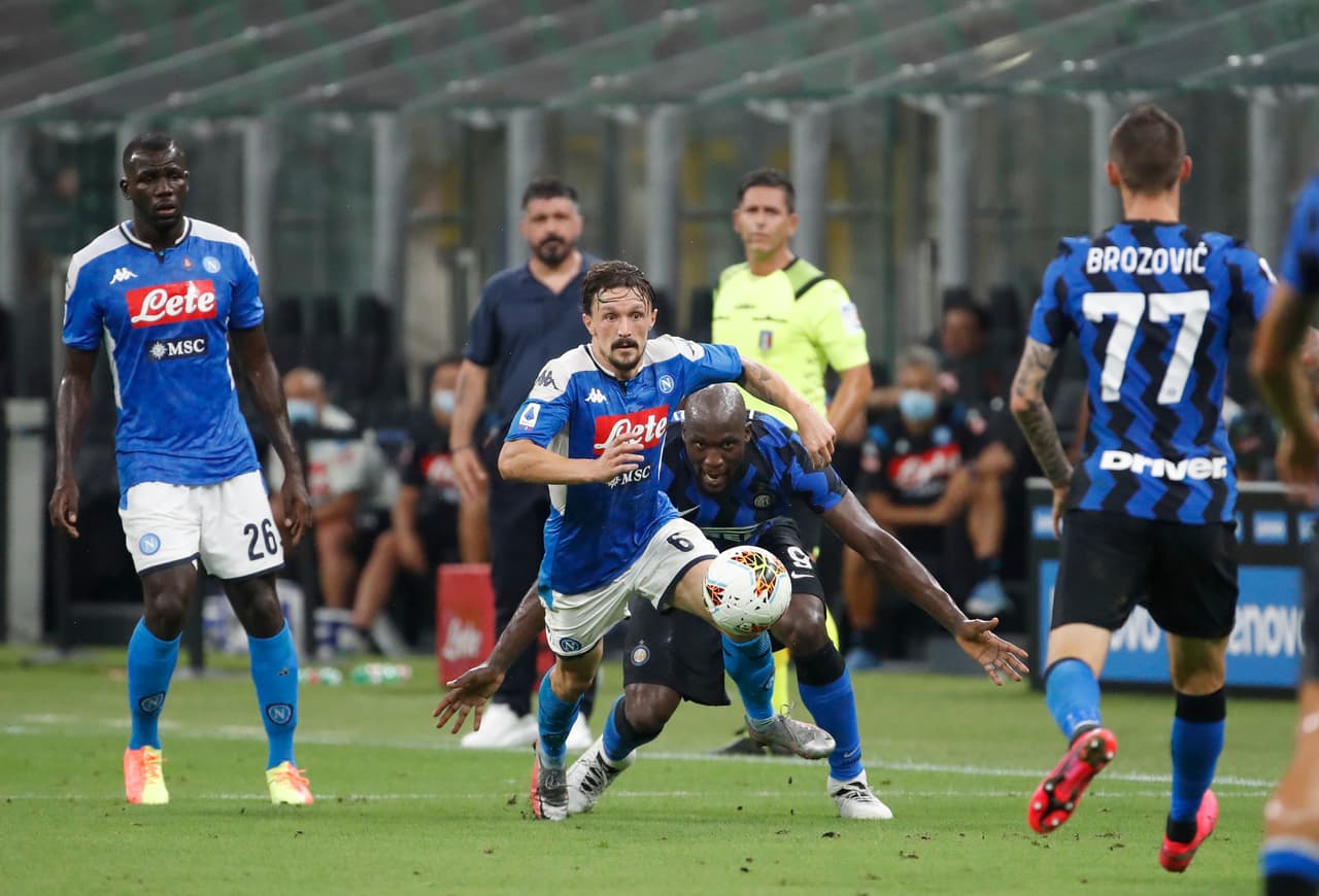 Con goles de Danila D'Ambrosio y Lautaro Martínez, el Inter se lleva los putos y deja al Napoli prácticamente fuera de los puestos de competicones europeas.