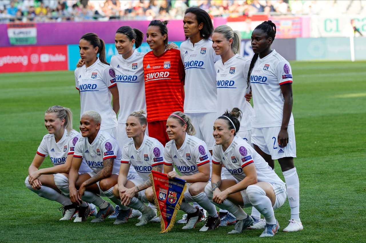 El Olympique de Lyon llegó a su octava final en 10 temporadas del máximo torneo de clubes.