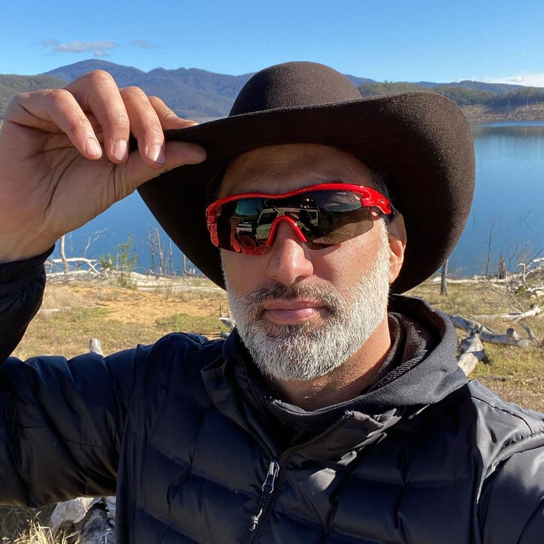 Pero en sus publicaciones de redes sociales resaltaba que el padre de su hija, George Seely, había estado ausente.