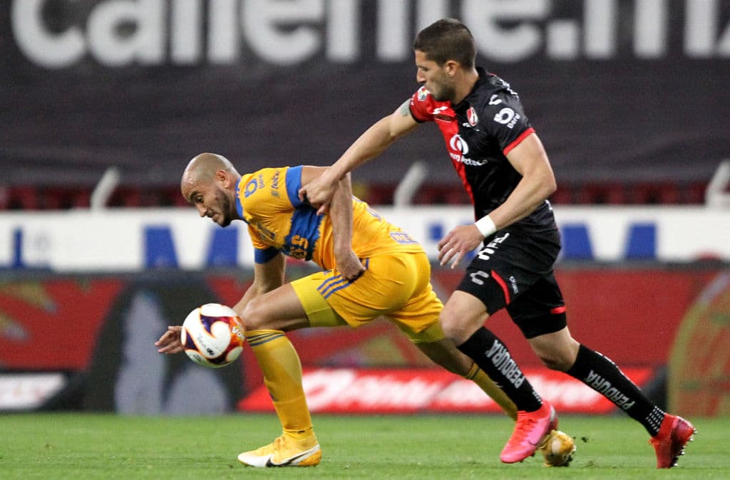 Carlos González marcó a los 17’ de juego el primer gol del juego; Quiñones (90+1’) marcó sobre la recta final . Los rojinegros estuvieron tuvieron oportunidades, pero no cayó el gol. La siguiente fecha, los de la UNAL recibirán a los Rayos, mientras que Atlas visitará a los Pumas.