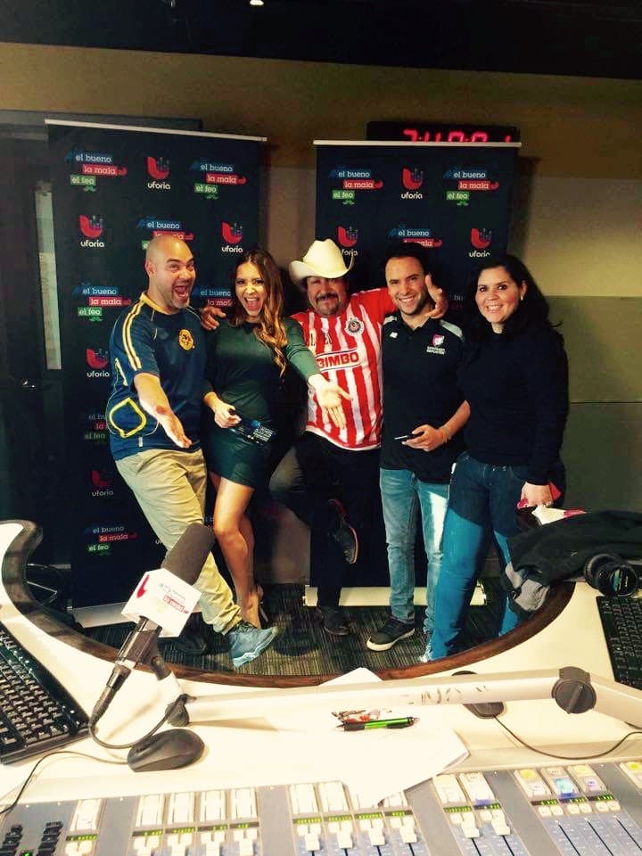 ¡Aly Villegas hizo que se le parara el corazón al Pelón y al Feo!