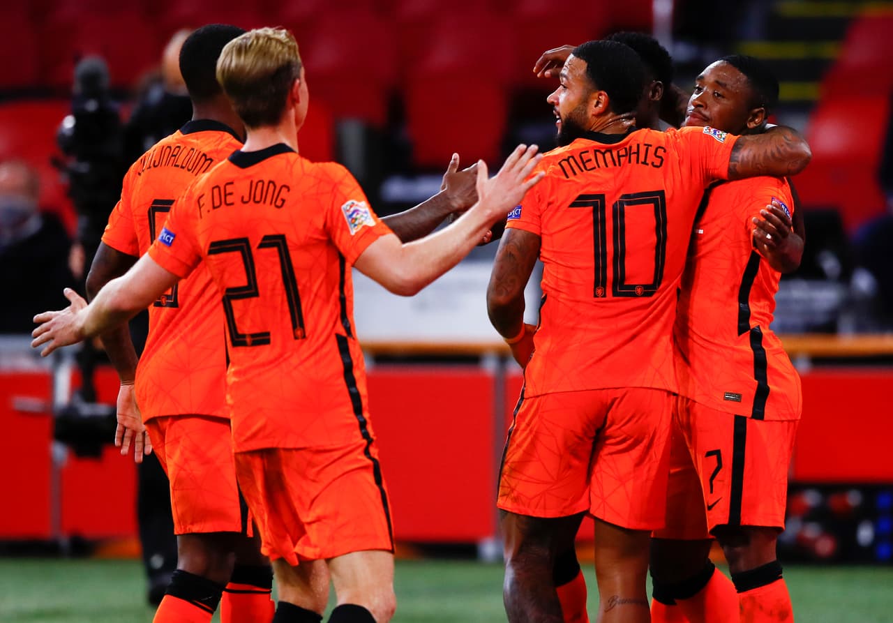 Tras no clasificar al mundial, Holanda tuvo un cambio generacional y empezaron a mostrar un gran futbol.