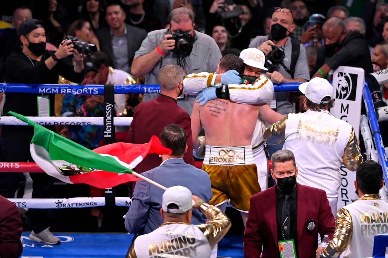 Entrenador del Año: Eddy Reynoso. Con un establo plagado de campeones y excampeones, Reynoso ha sabido llevar a cada uno de la mano hasta lo más alto de sus carreras. El mexicano vuelve a repetir un premio de esta importancia.