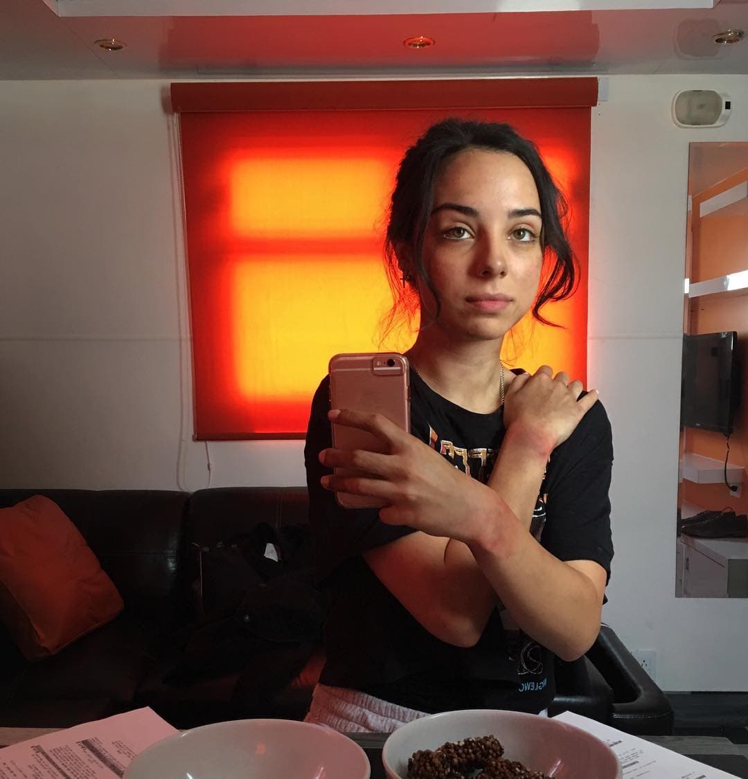 Fiona debutó en el 2013 en la actuación, a través de ‘Acapulco’, mientras que recientemente estuvo en ‘La Negociadora’ y también en ‘Control Z’.