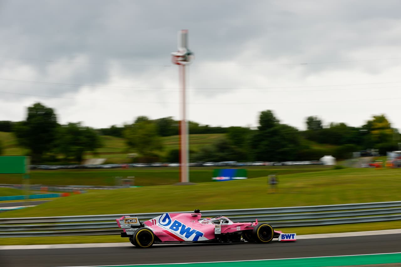 Lewis Hamilton arrancará en la primera posición; Valtteri Bottas, Lances Stroll, Sergio Pérez, Sebastian Vettel, Charles Leclerc, Max Verstappen, Lando Norris, Carlos Sainz y Pierre Gasly completan las primeras diez posiciones al arranque.