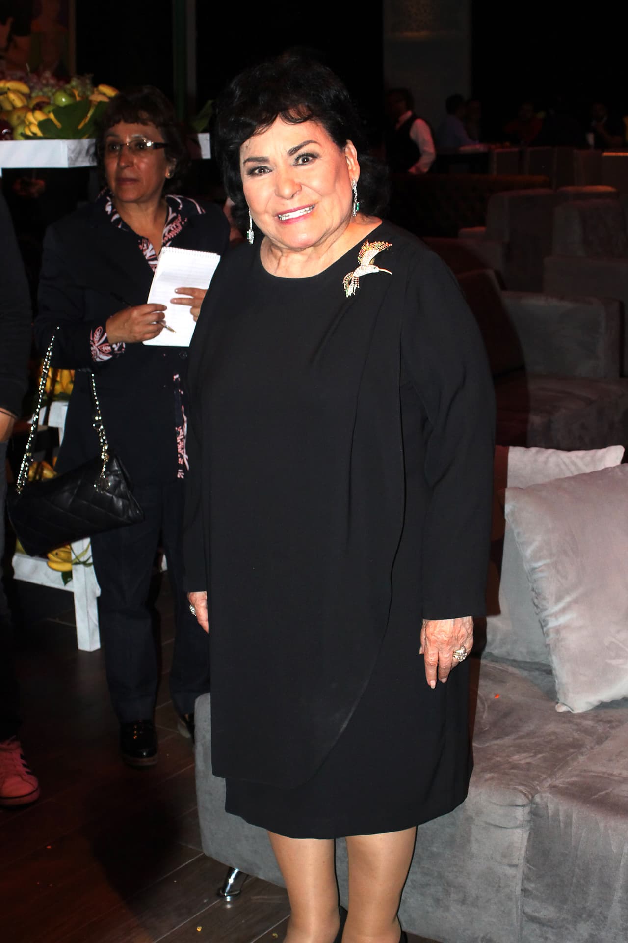 <b><a href="https://www.univision.com/radio/raul-brindis/uno-debe-de-tener-buenos-abogados-y-pagar-carmen-salinas-opina-sobre-la-situacion-de-enrique-guzman-video">La actriz Carmen Salinas</a></b> le mandó bendiciones al cantante
<b>Enrique Guzmán </b>y espera que la situación fiscal que dice enfrentar pronto se solucione.