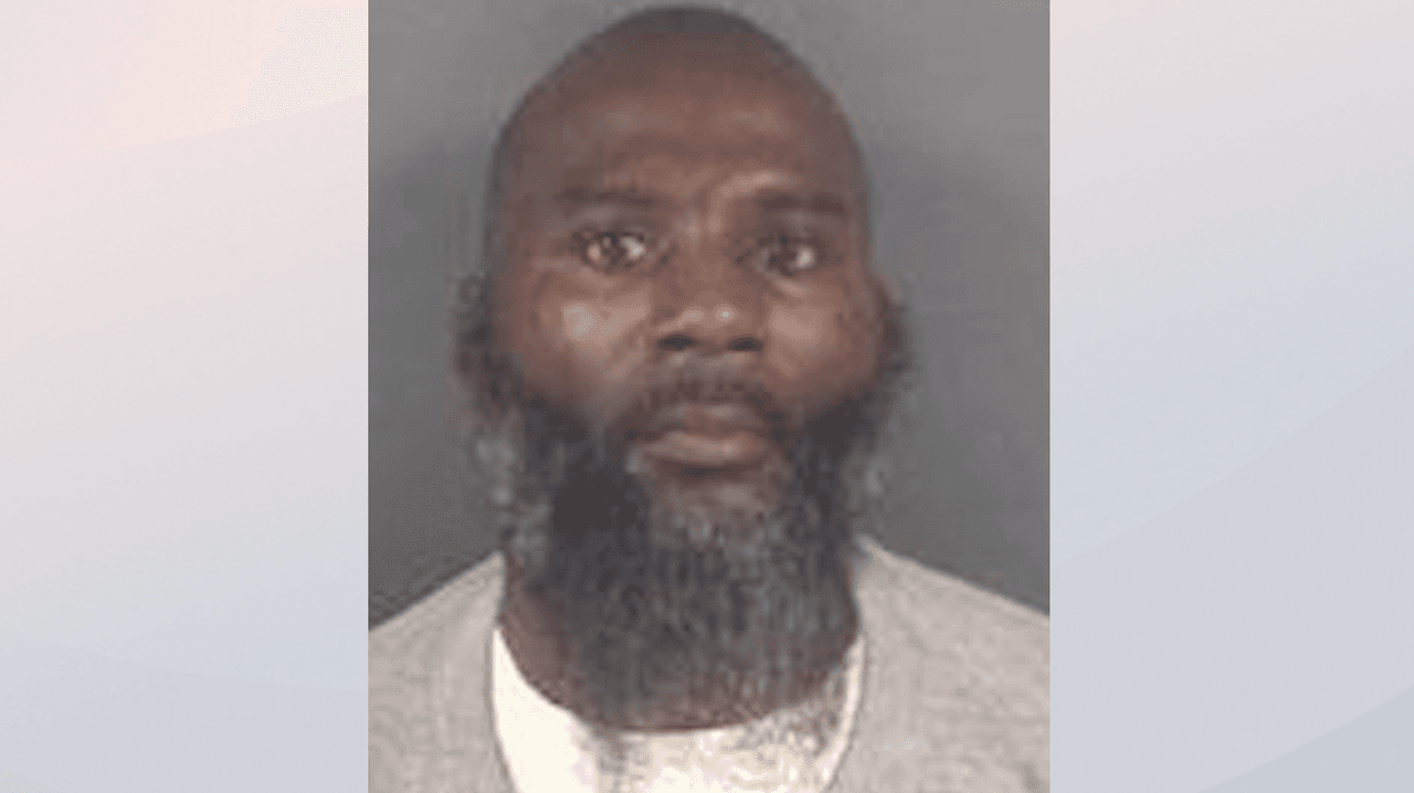 Encuentran a mujer muerta en un hotel de Fayetteville