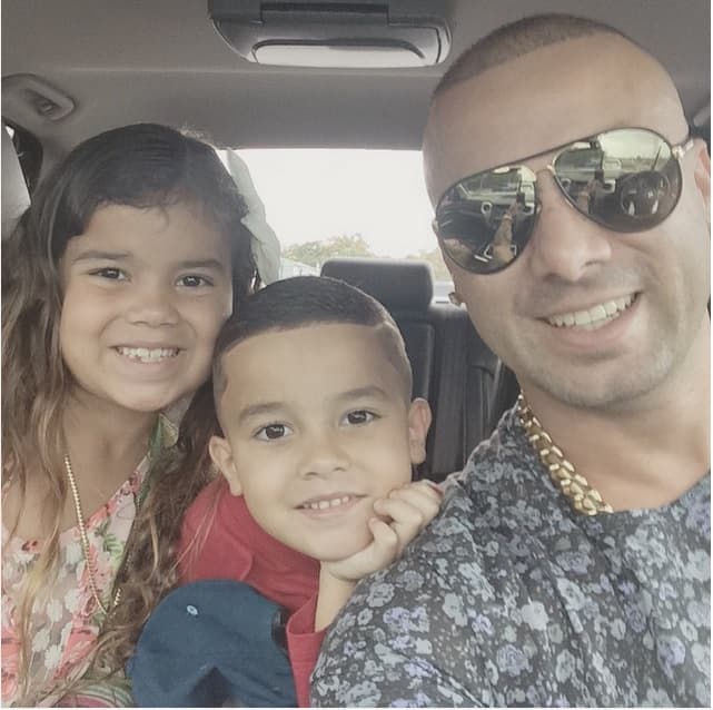 Este Día del Padre, Wisin estará lleno de amor. ¡Feliz Día!