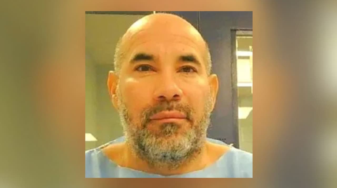 Un cubano secuestró un avión en 2023, pasó 22 años en prisión, ICE lo iba a deportar y ahora un juez lo libera