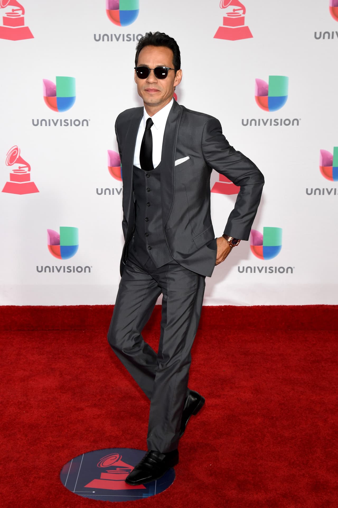 Marc Anthony se acompañó de sus hijos, que también estuvieron con él en la gala de Persona del Año.