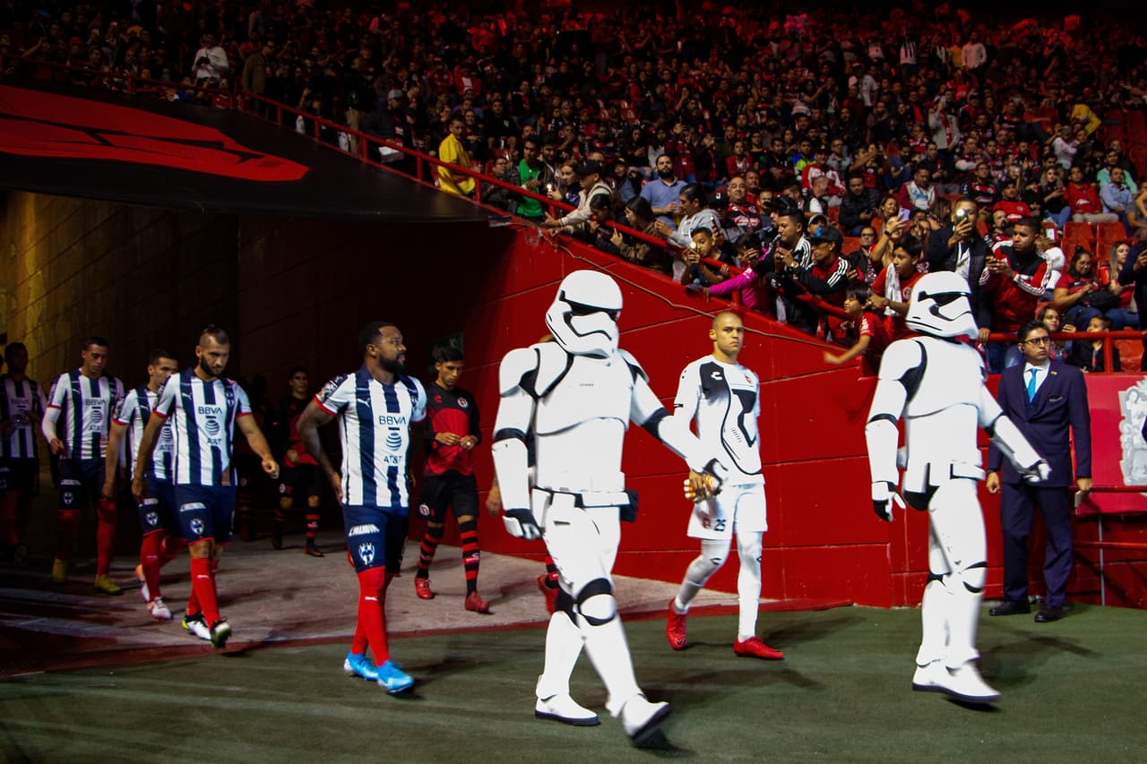Una noche dedicada a Star Wars, así fue como se presentó Xolos para su partido de la Fecha 18 ante Rayados.